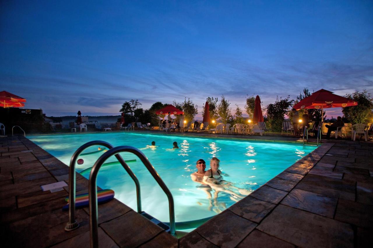 Magra Holiday Club Debina  Luaran gambar